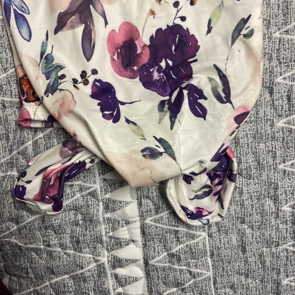 Infant girl nightgown sleeper,ties at the bottom beautiful floral print. NWOT - Picture 3 of 3
